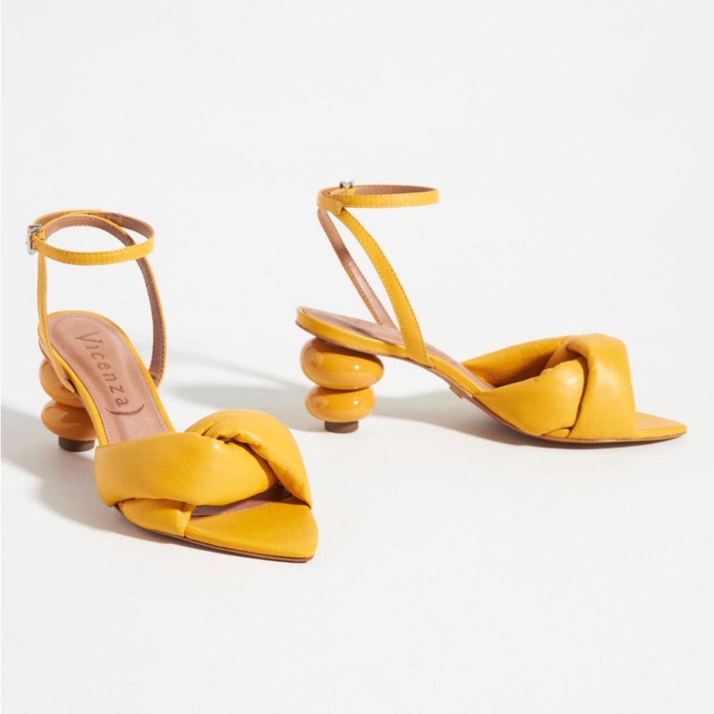 Vincenza puffy heeled sandals, size 38